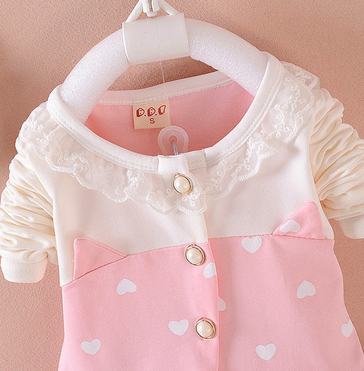 Comfortable Baby Girls Clothing Set For Play And Rest