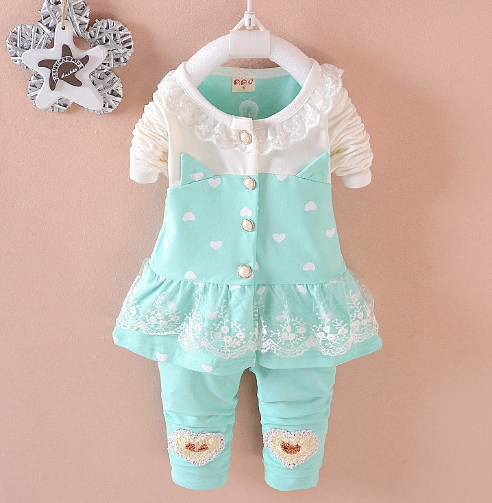Comfortable Baby Girls Clothing Set For Play And Rest