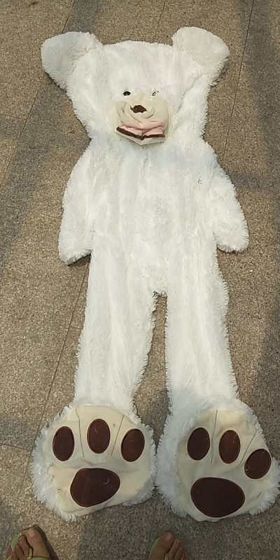 Giant Plush Teddy Bear Toy For Warm Hugs