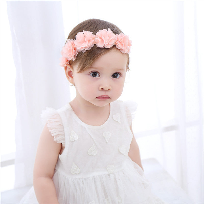 Delicate And Cute Hair Accessories For Babies