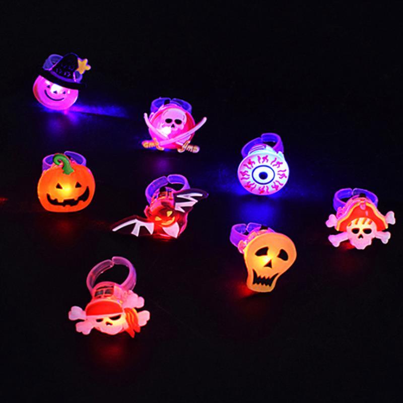 Spooky Glowing Halloween Brooch Ring For Festive Fun