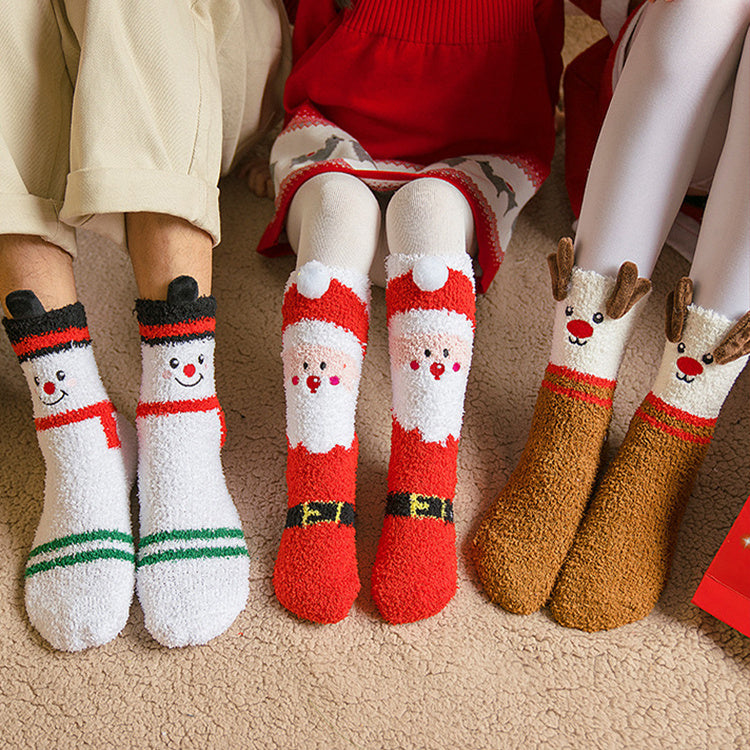 Kids’ Christmas Socks With Fun Elk And Snowman Designs