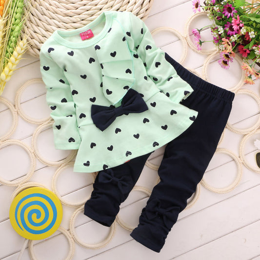 Comfortable Love Bow Set For Everyday Wear