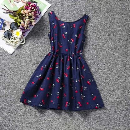 Comfortable Casual Kids Dress With Elegant Lace Design