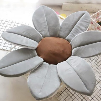 Colorful Sunflower Bath Mat For Baby’s Bathing Comfort