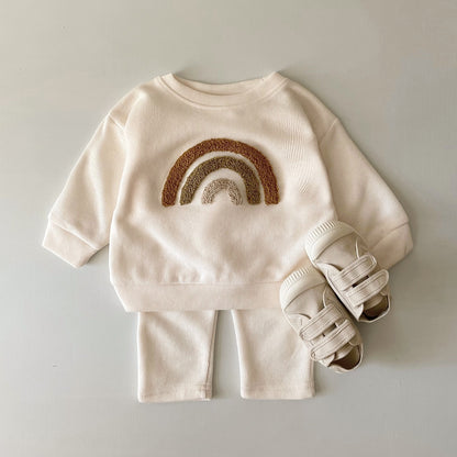 Soft And Breathable Long Sleeve Baby Outfit For Newborns